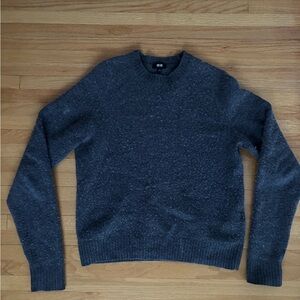 Uniqlo Men's Dark Gray Crewneck Sweater